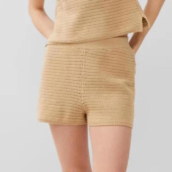 NWT French Connection Biscotti Knitted Shorts - Size XL - Picture 1 of 9